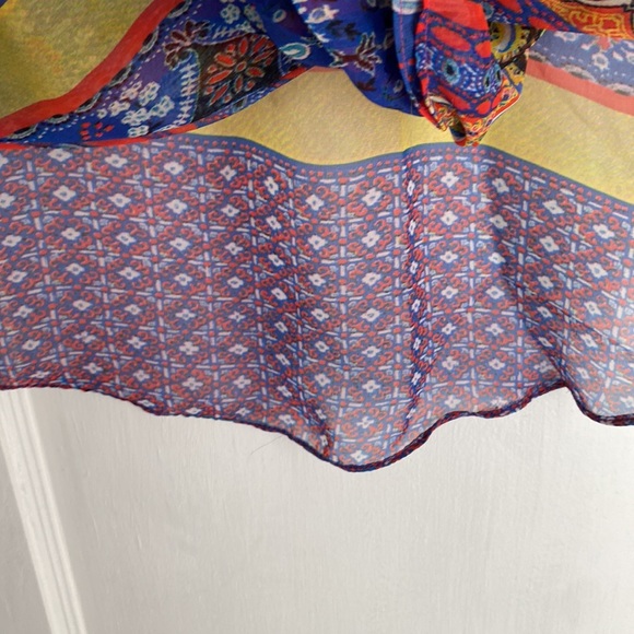 Boho Peck multicolor sheer 3/4 sleeve top - Picture 7 of 7